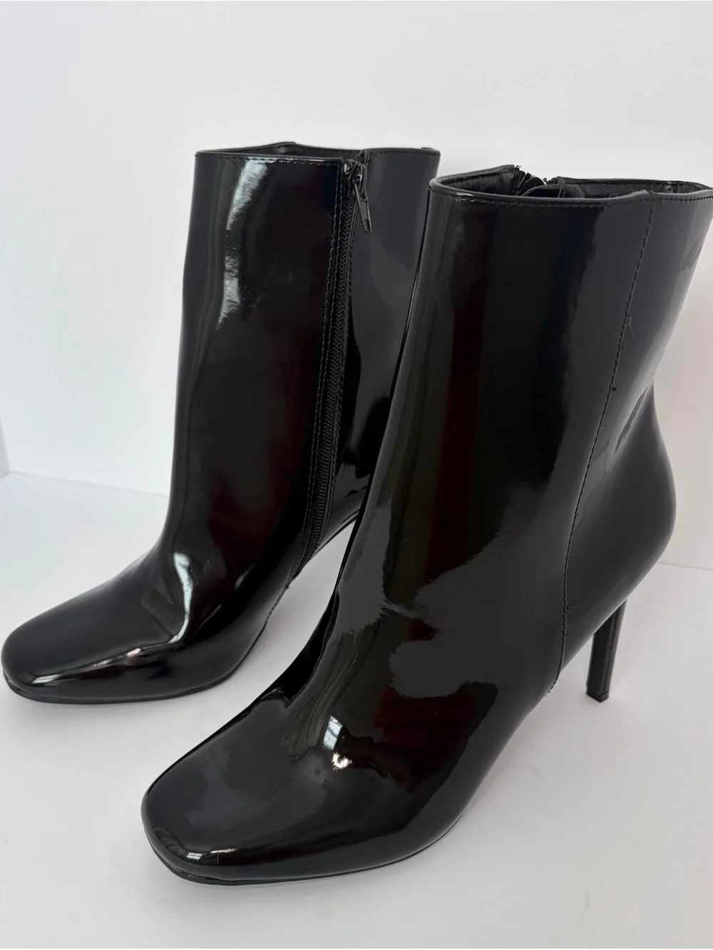 Anne Michelle Black Patent Stiletto Ankle Boots | Size 8.5
